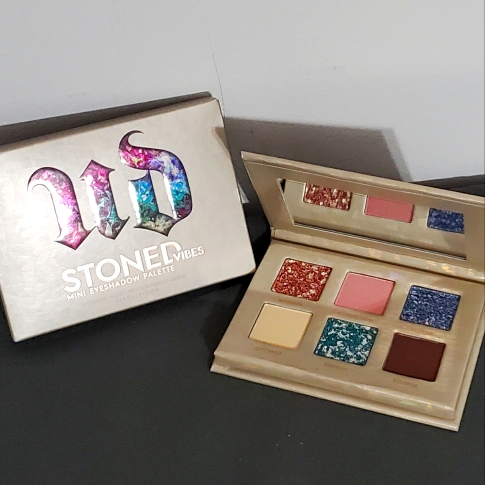 Urban Decay Stoned Vibes Mini Pallet - Picture 2 of 3